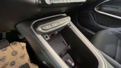 Jeep Avenger 1.2 turbo e-hybrid mhev Summit fwd 110cv edct6 (15)