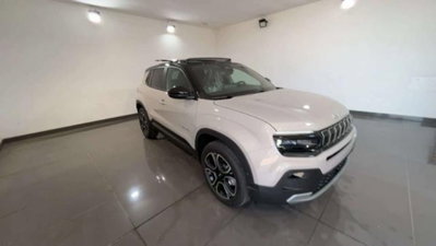Jeep Avenger 1.2 turbo e-hybrid mhev Summit fwd 110cv edct6 (2)
