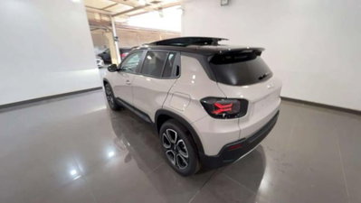Jeep Avenger 1.2 turbo e-hybrid mhev Summit fwd 110cv edct6 (3)
