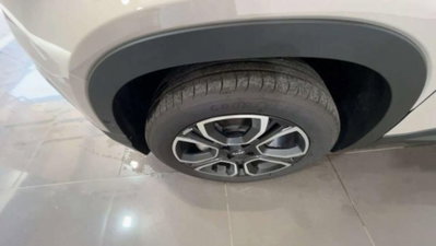 Jeep Avenger 1.2 turbo e-hybrid mhev Summit fwd 110cv edct6 (8)