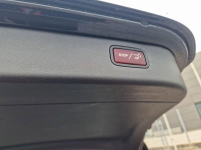 Mercedes-Benz Classe C Station Wagon 220 d Mild hybrid 4Matic Premium Pro All-Terrain (13)
