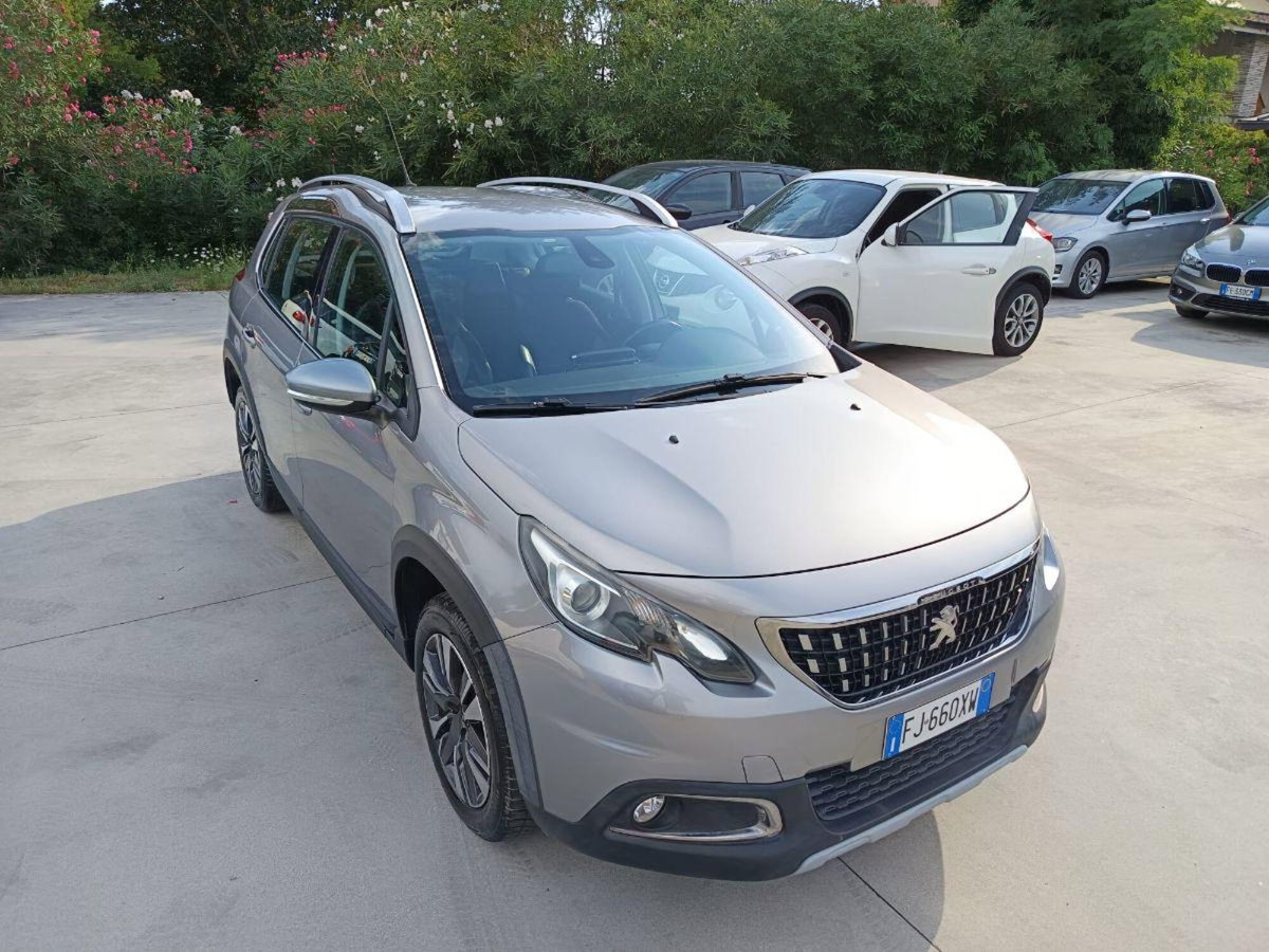Peugeot 2008 Turbo 110 EAT6 S&S GT Line (5)