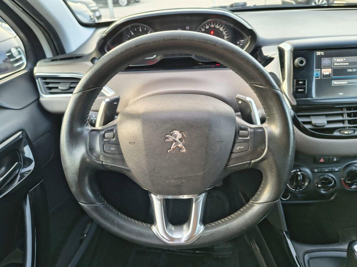 Peugeot 2008 e-HDi 92 CV Stop&Start ETG6 Active (10)