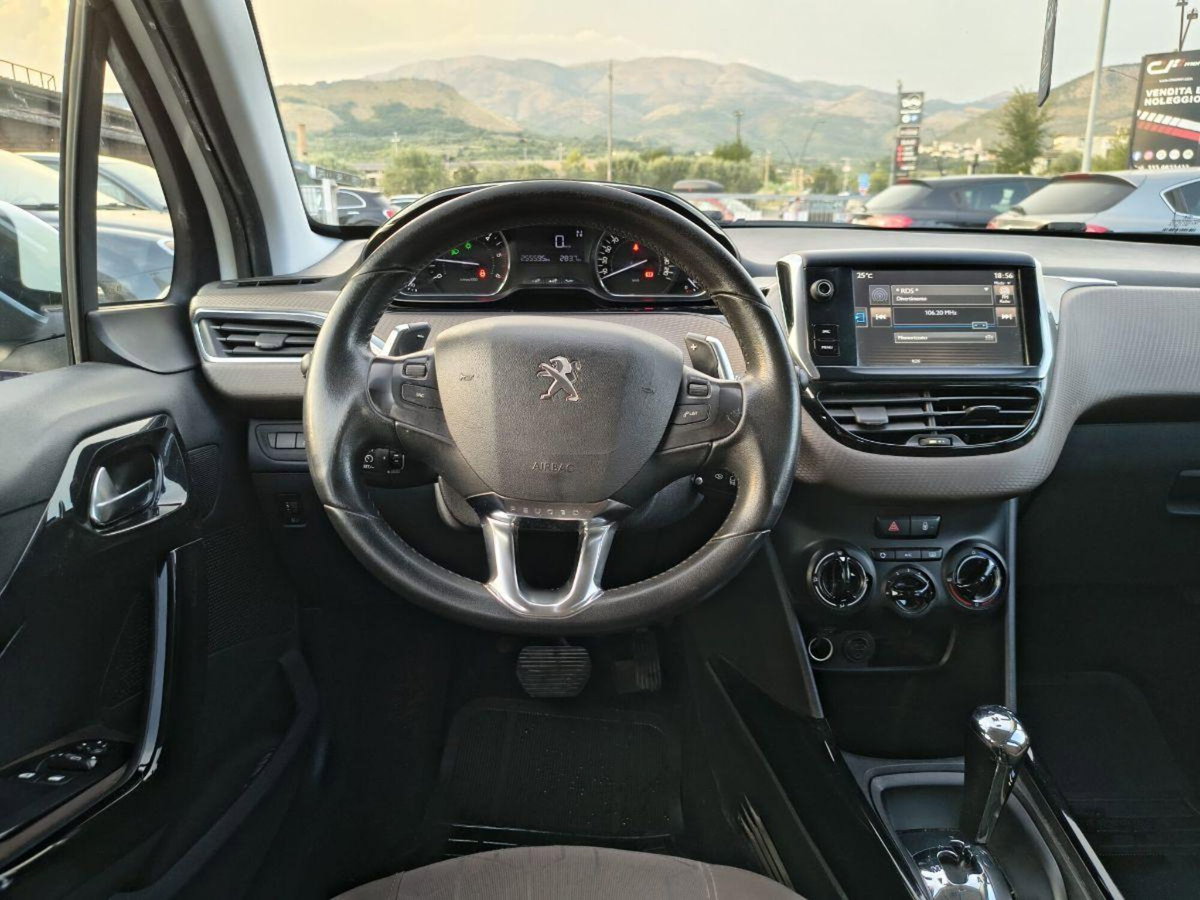 Peugeot 2008 e-HDi 92 CV Stop&Start ETG6 Active (12)