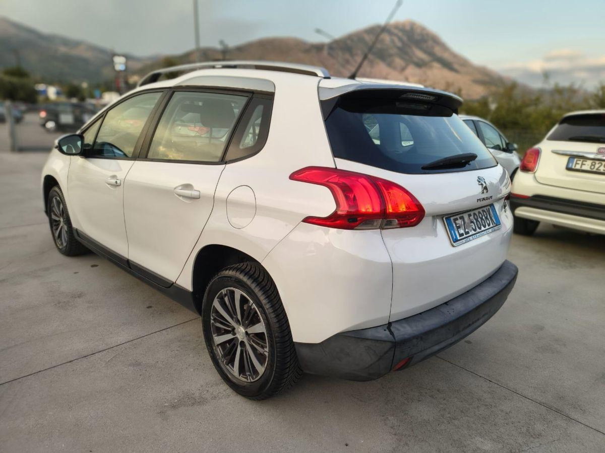 Peugeot 2008 e-HDi 92 CV Stop&Start ETG6 Active (4)