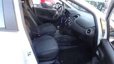Fiat Punto 1.3 MJT 85CV S&S 5 porte Van Easy 4 posti E5+ (10)