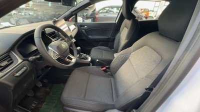 Renault Captur 1.2 eco-g Evolution 120cv (8)