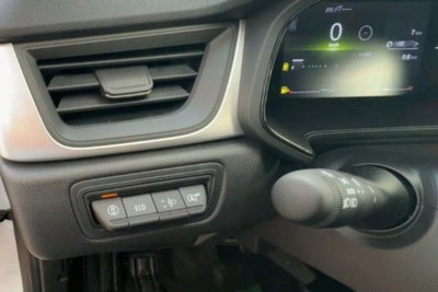 Renault Captur 1.2 eco-g Evolution 120cv (9)