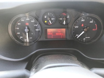 Iveco Daily Telaio 35S14 2.3 HPT PLM Cabinato (11)