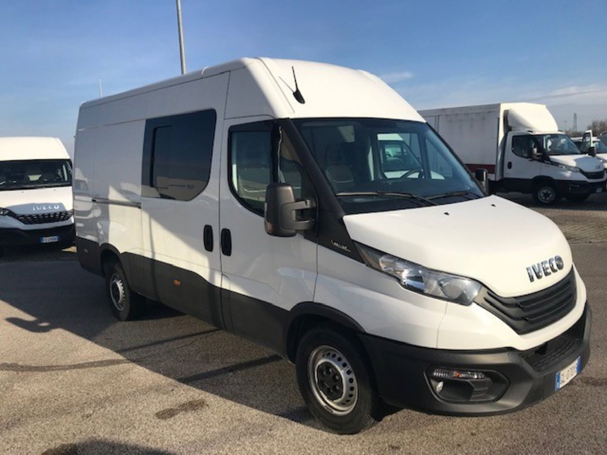 Iveco Daily Telaio 35S14 2.3 HPT PLM Cabinato (7)