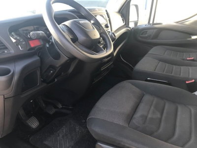 Iveco Daily Telaio 35S14 2.3 HPT PLM Cabinato (9)