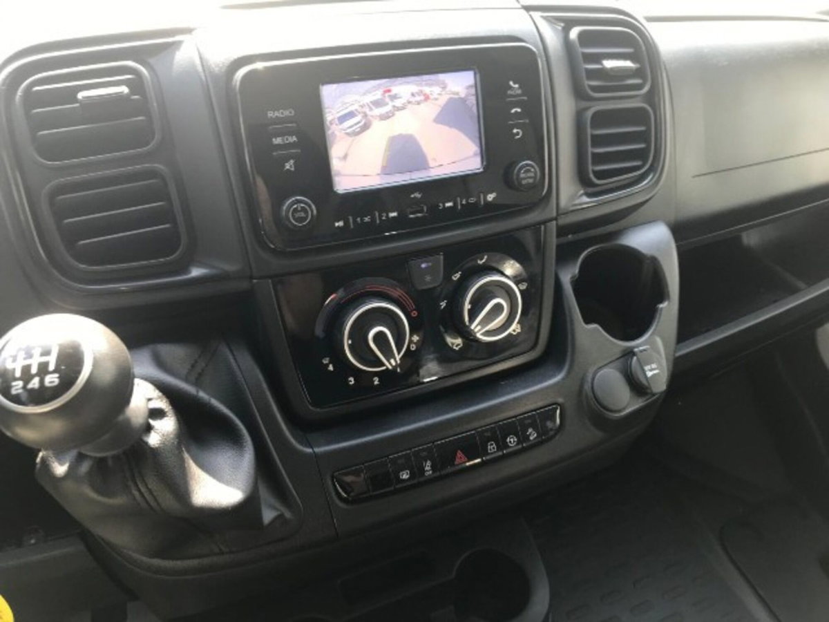 Fiat Ducato Furgone L3H2 2.2 diesel 140cv auto (13)