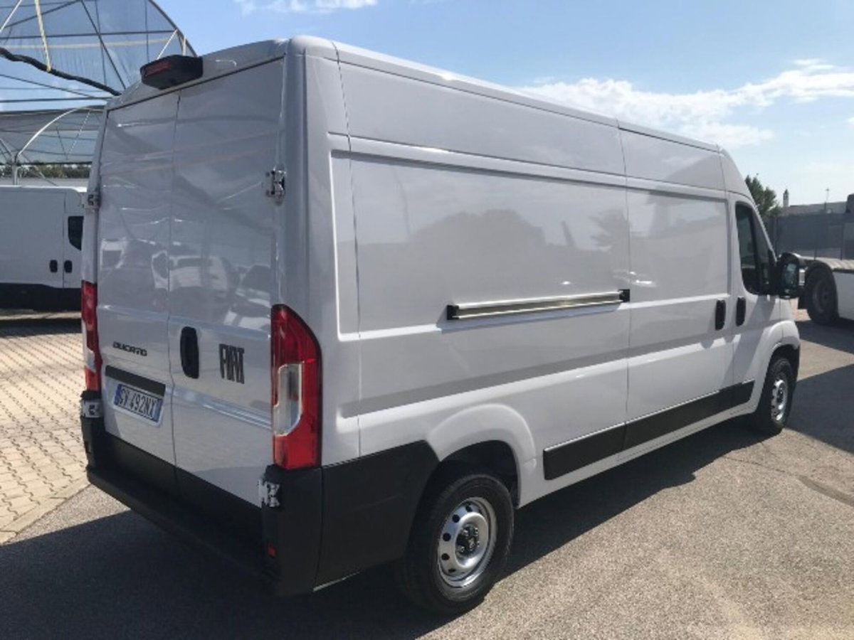 Fiat Ducato Furgone L3H2 2.2 diesel 140cv auto (7)