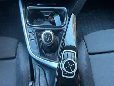 BMW Serie 3 316d Msport (17)