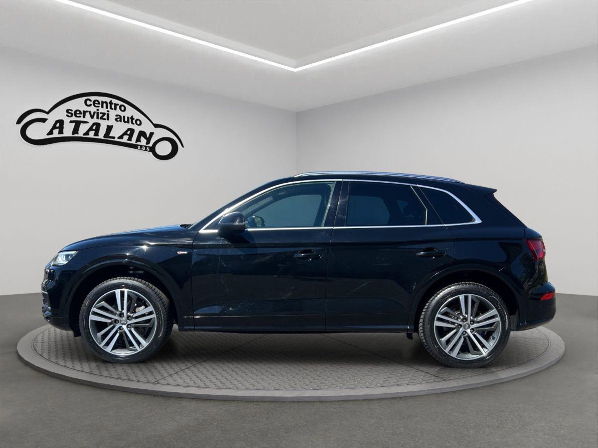 Audi Q5 40 TDI quattro S tronic S line plus (2)