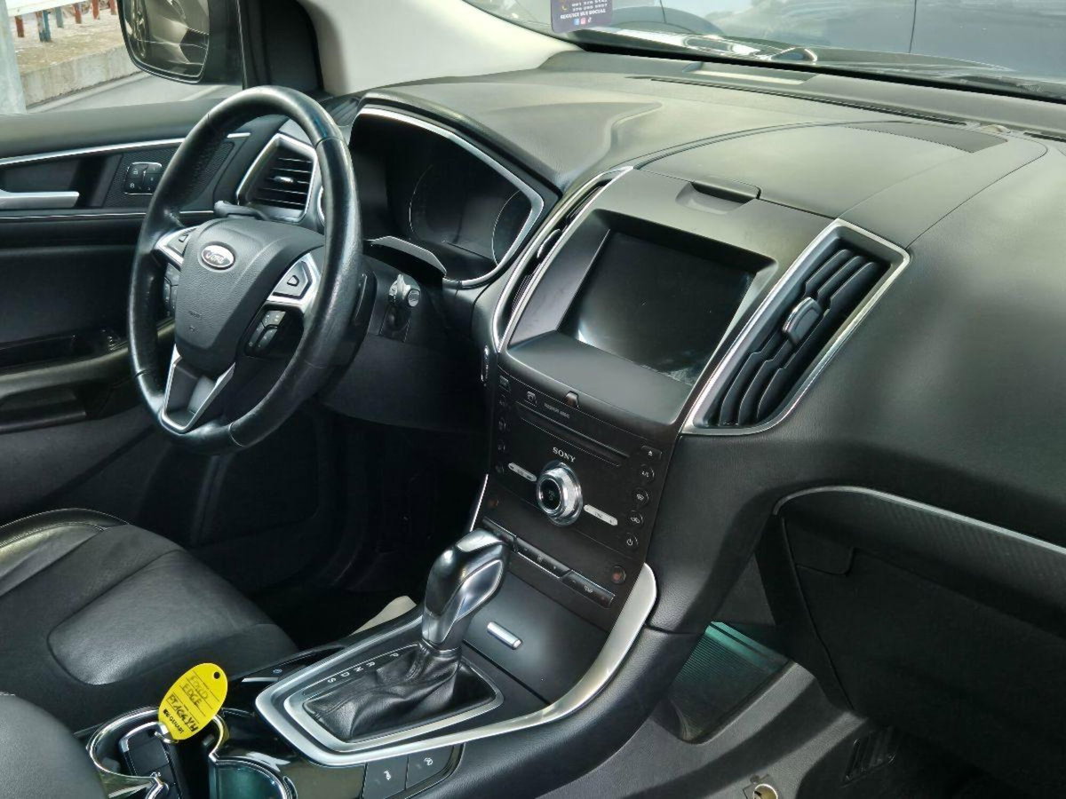 Ford Edge 2.0 TDCI 210 CV AWD S&S Powershift ST Line (6)