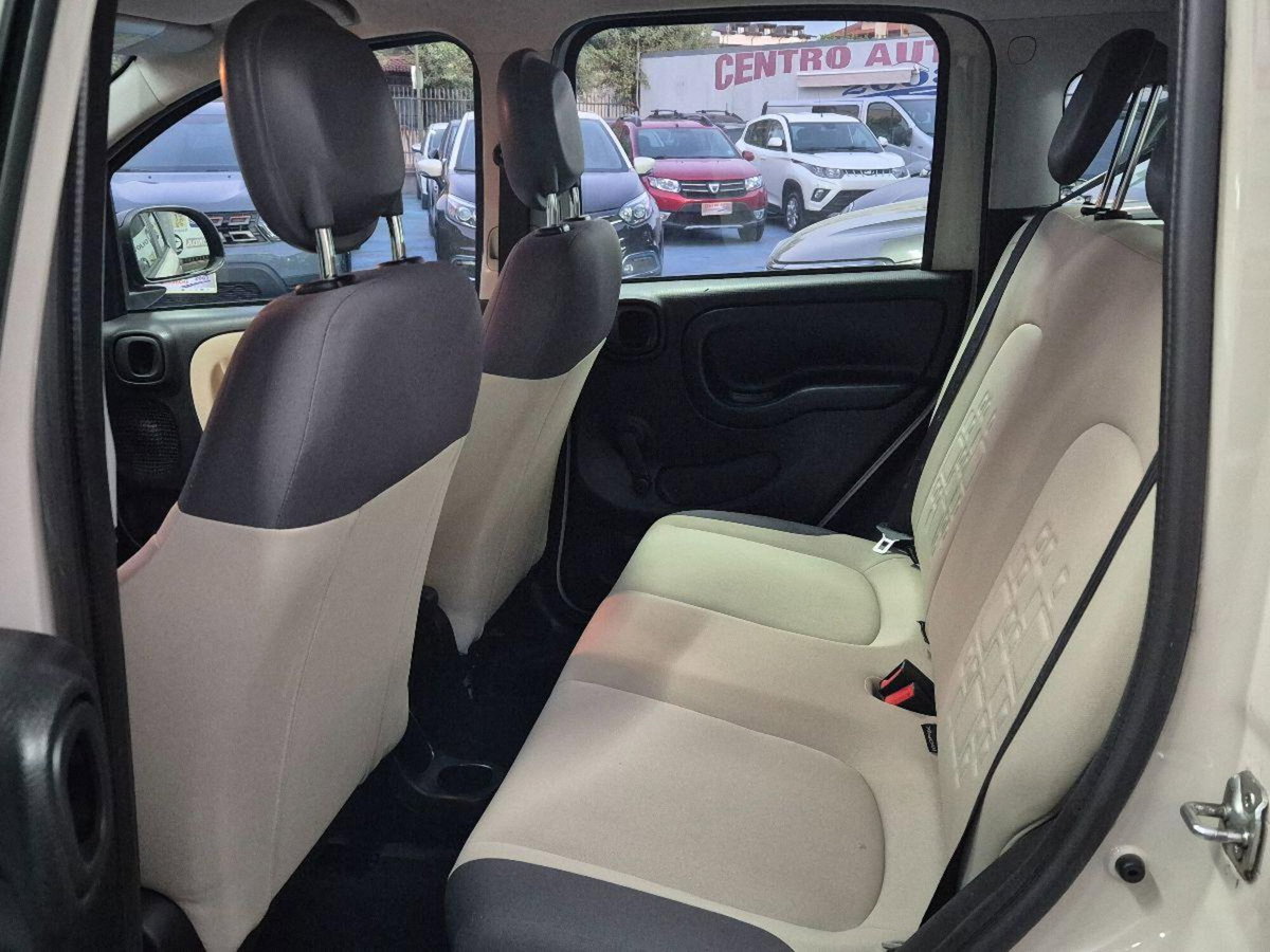 Fiat Panda 0.9 TwinAir Turbo Natural Power Lounge (12)