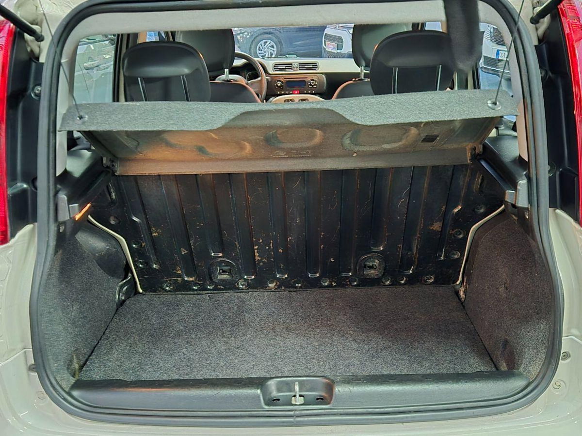 Fiat Panda 0.9 TwinAir Turbo Natural Power Lounge (13)