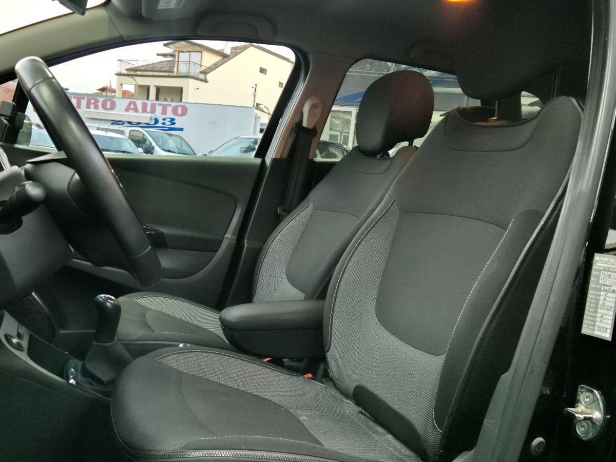 Renault Captur 1.5 dCi 8V 90 CV Start&Stop Energy R-Link (15)