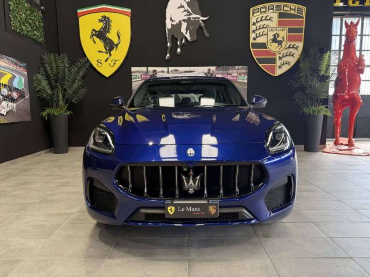Maserati Grecale 2.0 mhev GT 300cv auto (2)