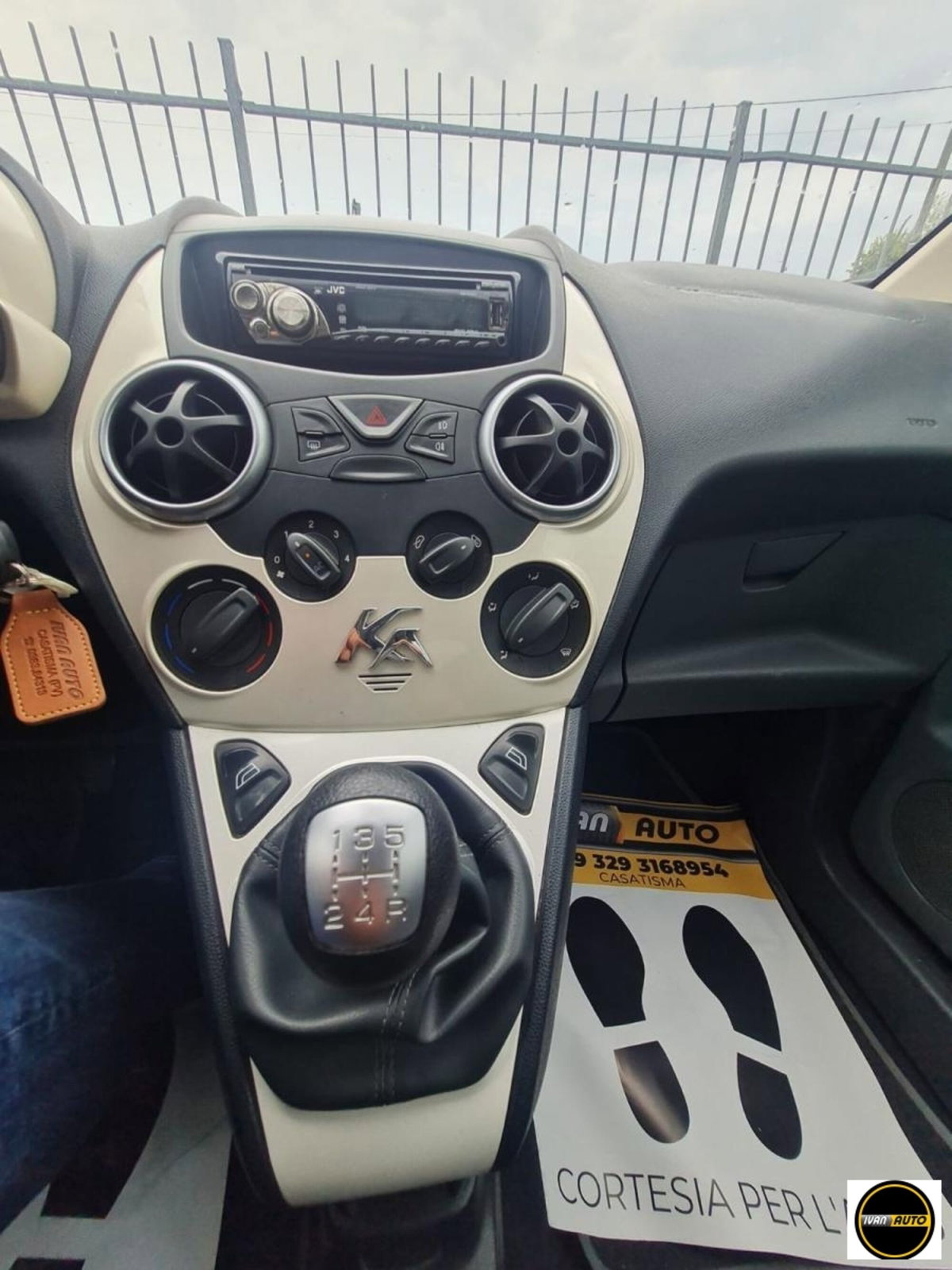 Ford Ka 1.3 TDCi 75CV Titanium (15)