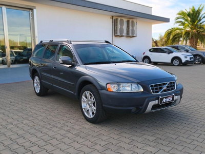 Volvo XC70 2.4 D5 20V (185CV) cat AWD Summum (4)
