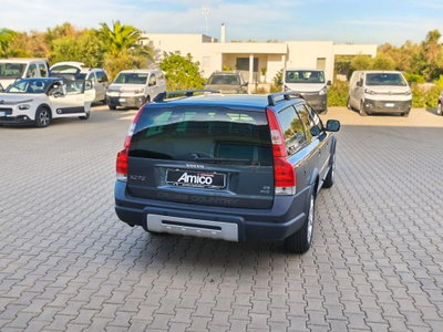 Volvo XC70 2.4 D5 20V (185CV) cat AWD Summum (7)