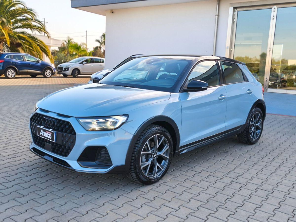 Audi A1 citycarver 30 TFSI S tronic Identity Contrast (2)