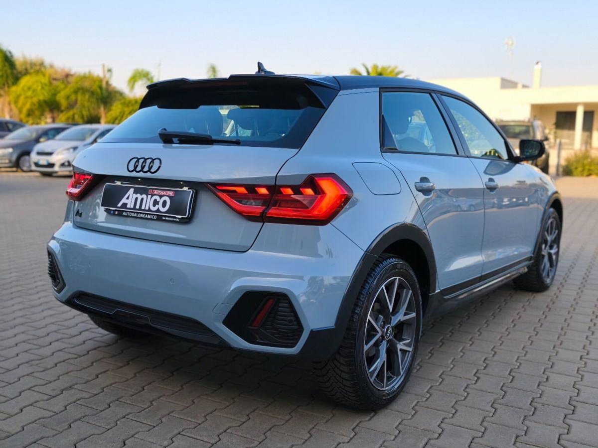 Audi A1 citycarver 30 TFSI S tronic Identity Contrast (5)