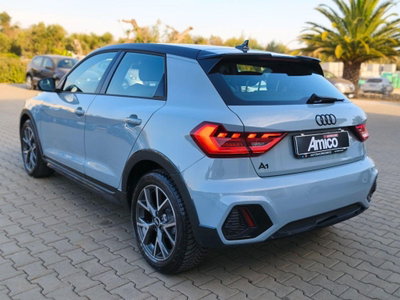 Audi A1 citycarver 30 TFSI S tronic Identity Contrast (8)