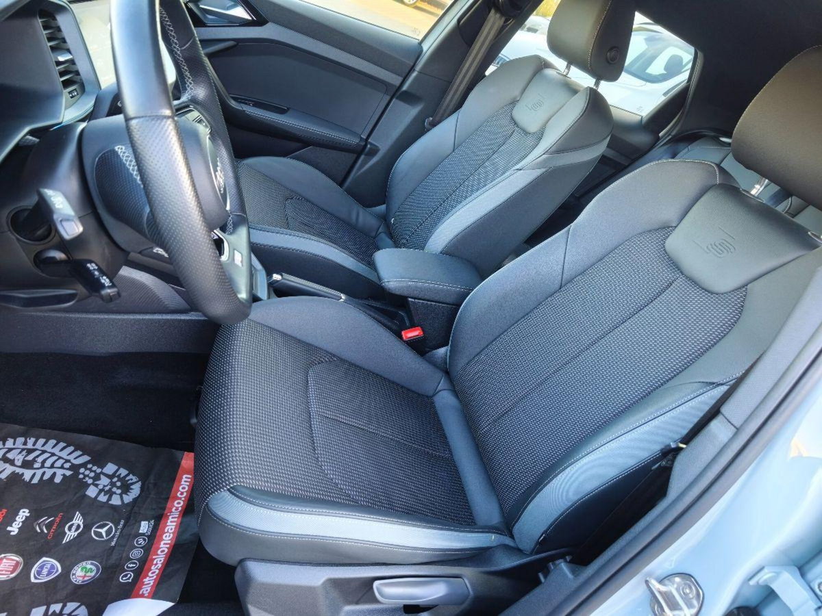 Audi A1 citycarver 30 TFSI S tronic Identity Contrast (9)