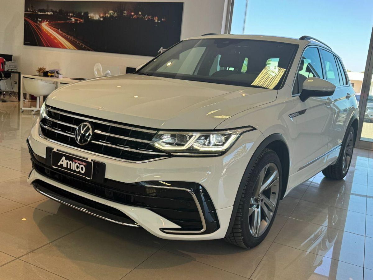 Volkswagen Tiguan Allspace 2.0 TDI SCR DSG 4MOTION R-Line