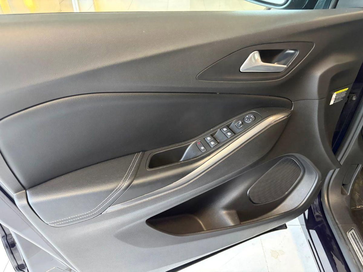 Opel Grandland X 1.6 diesel Ecotec Start&Stop Innovation (10)