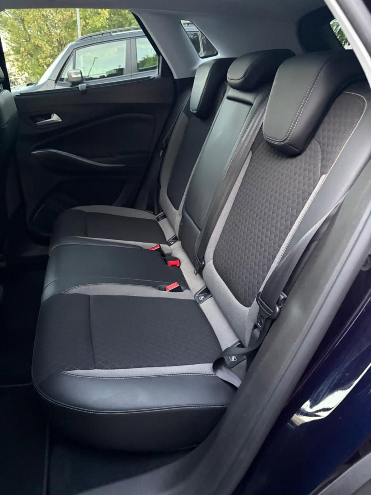 Opel Grandland X 1.6 diesel Ecotec Start&Stop Innovation (20)