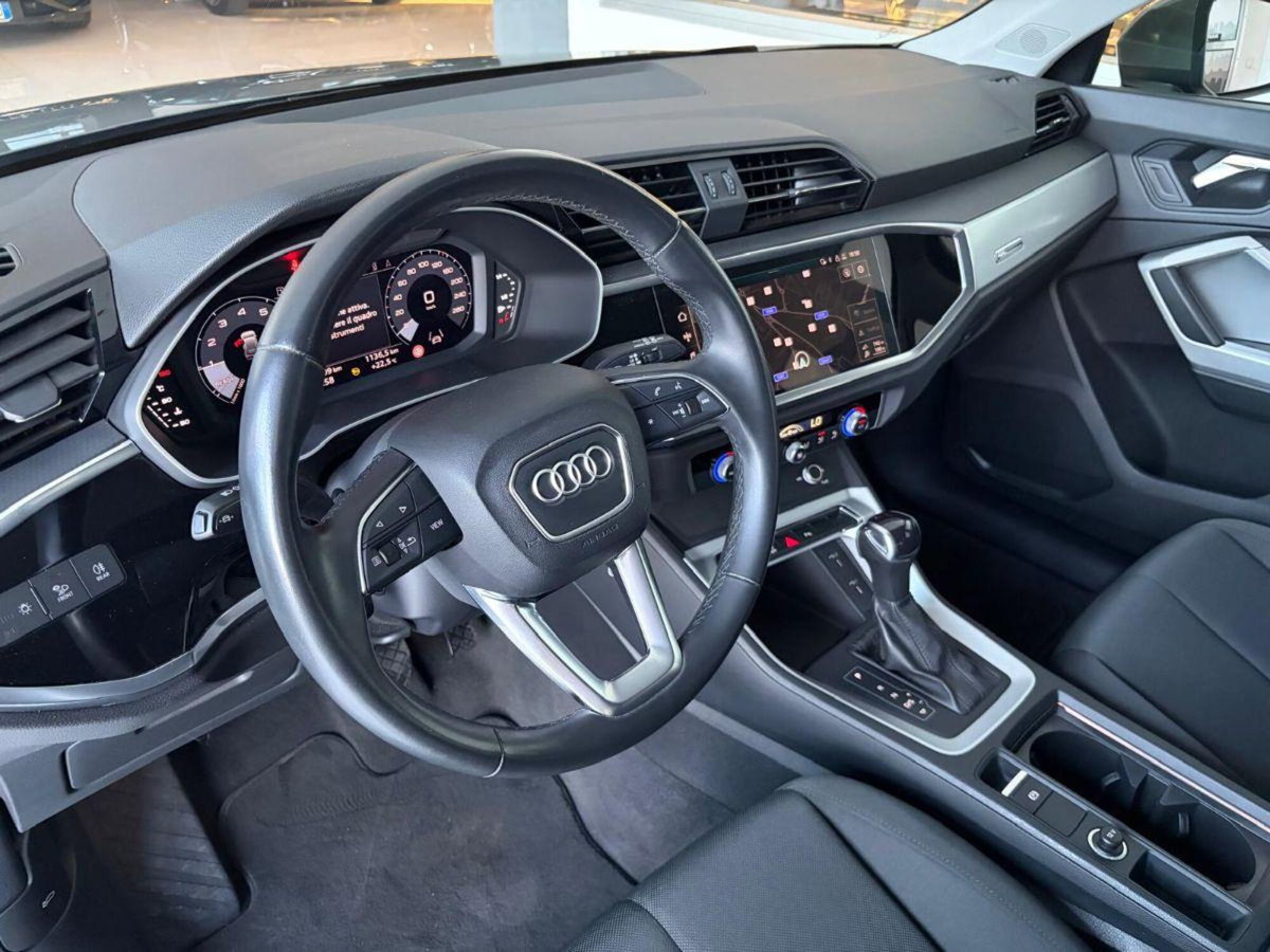 Audi Q3 35 TFSI S tronic Business Advanced (9)