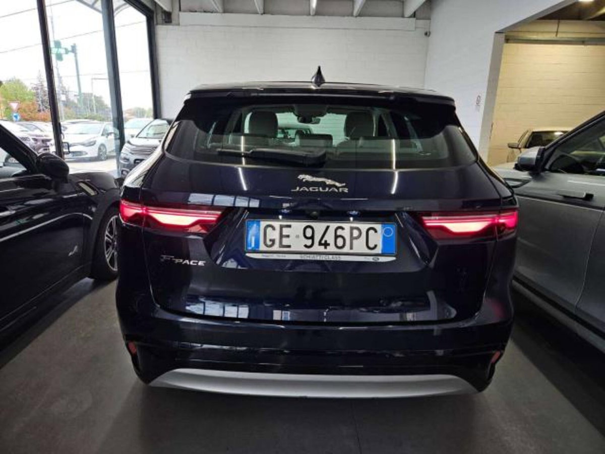 Jaguar F-Pace 2.0d i4 mhev R-Dynamic SE 90th Anniversary Edition awd 204cv auto (6)