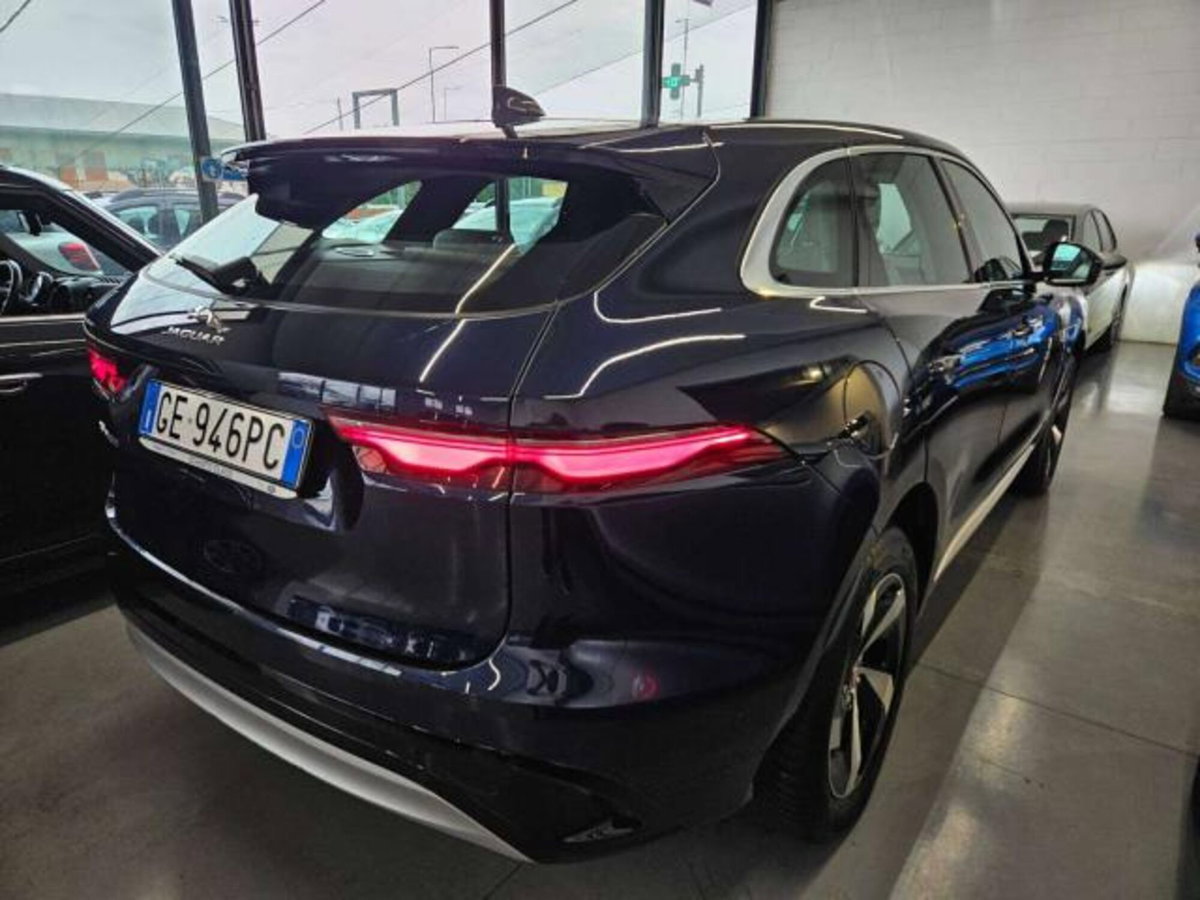 Jaguar F-Pace 2.0d i4 mhev R-Dynamic SE 90th Anniversary Edition awd 204cv auto (7)