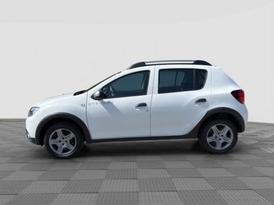 Dacia Sandero Stepway 0.9 TCe 90 CV Comfort (2)