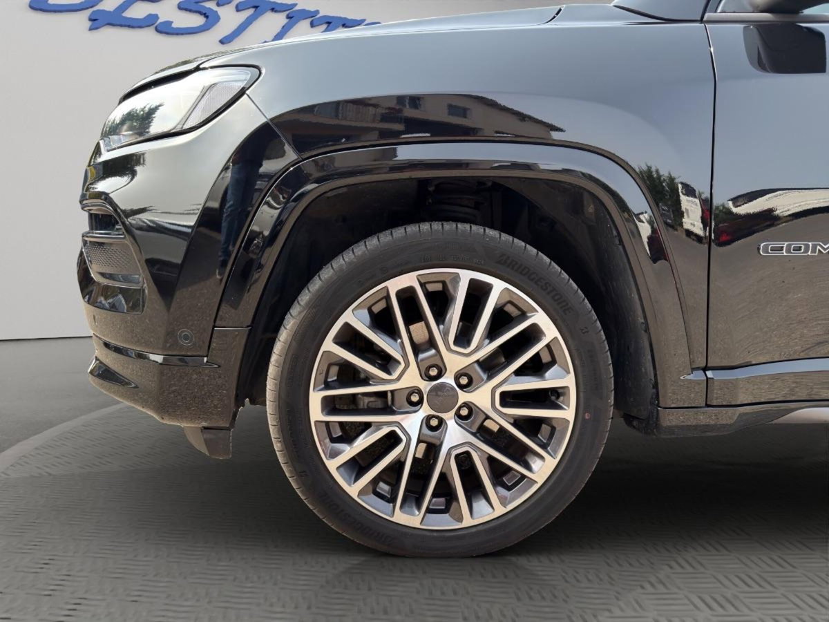 Jeep Compass 1.5 turbo t4 mhev Summit 2wd 130cv dct (4)
