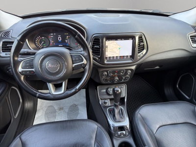 Jeep Compass 1.3 T4 190CV PHEV AT6 4xe Business (19)