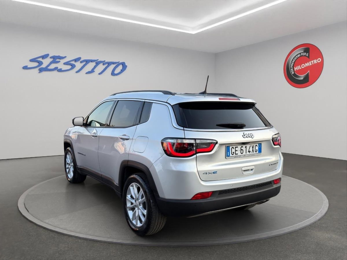 Jeep Compass 1.3 T4 190CV PHEV AT6 4xe Business (9)