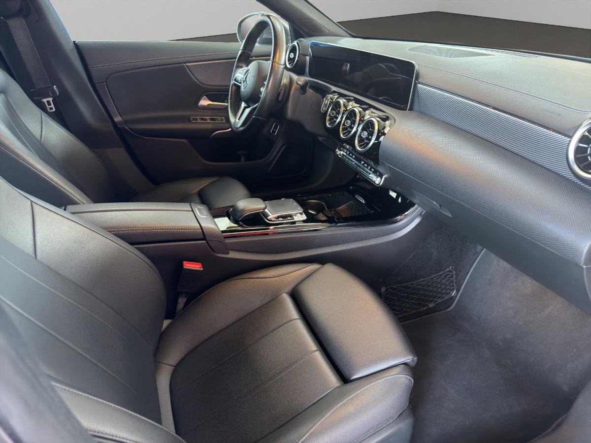 Mercedes-Benz CLA 180 d Executive (10)