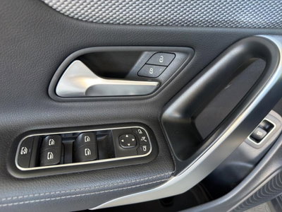 Mercedes-Benz CLA 180 d Executive (14)