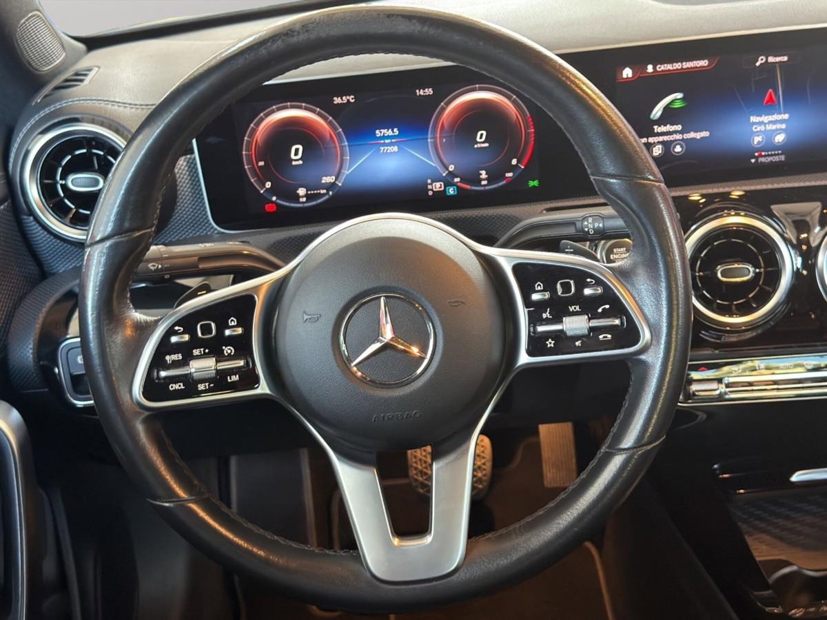 Mercedes-Benz CLA 180 d Executive (18)