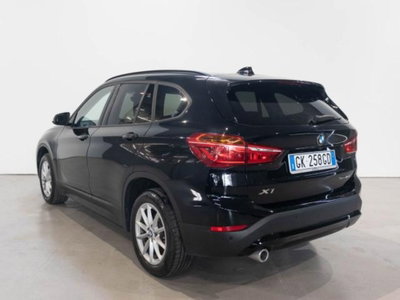 BMW X1 sDrive16d Advantage (2)