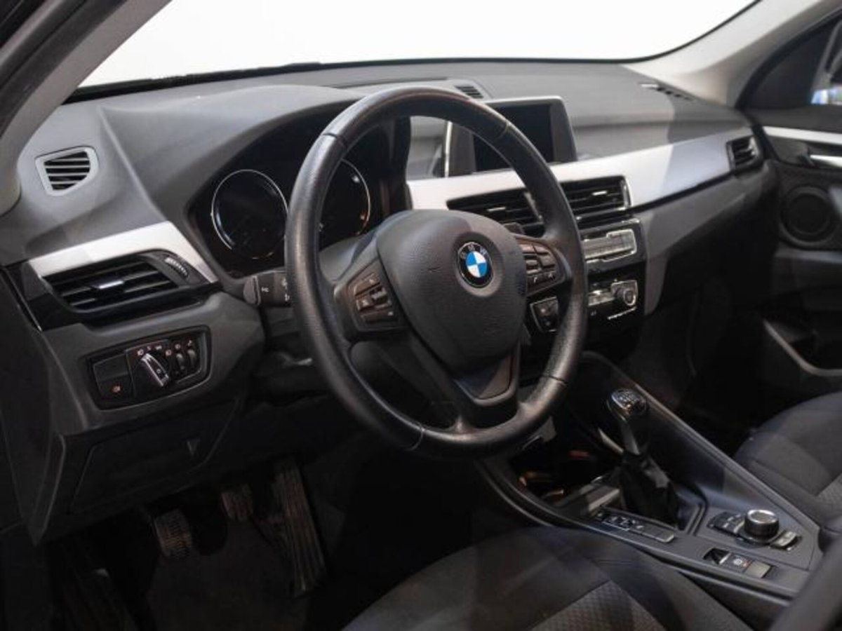 BMW X1 sDrive16d Advantage (4)