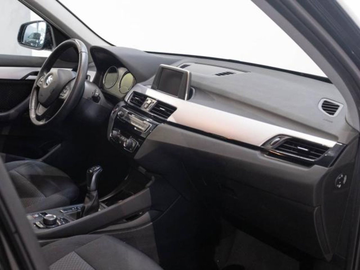 BMW X1 sDrive16d Advantage (5)
