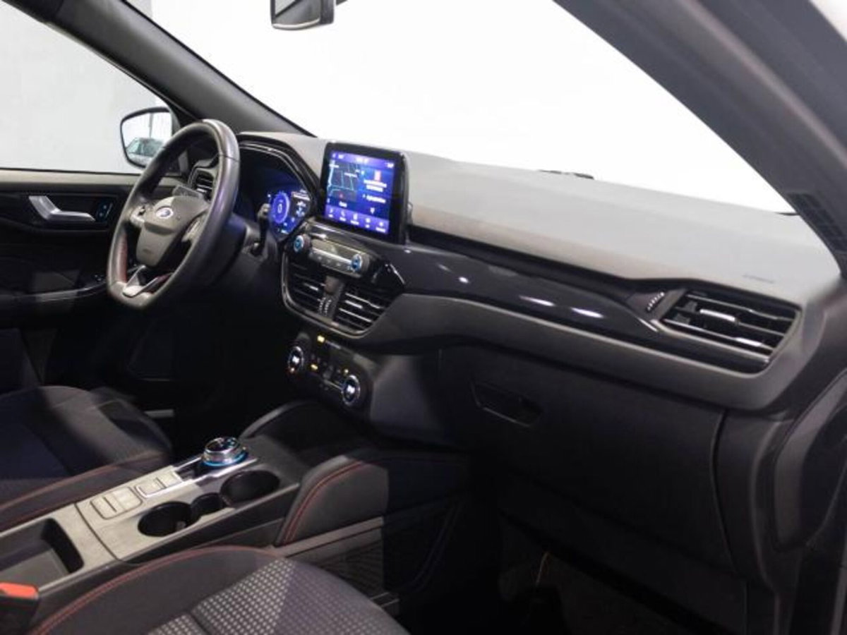 Ford Kuga 2.5 200 CV 4WD 5tronic Titanium (12)