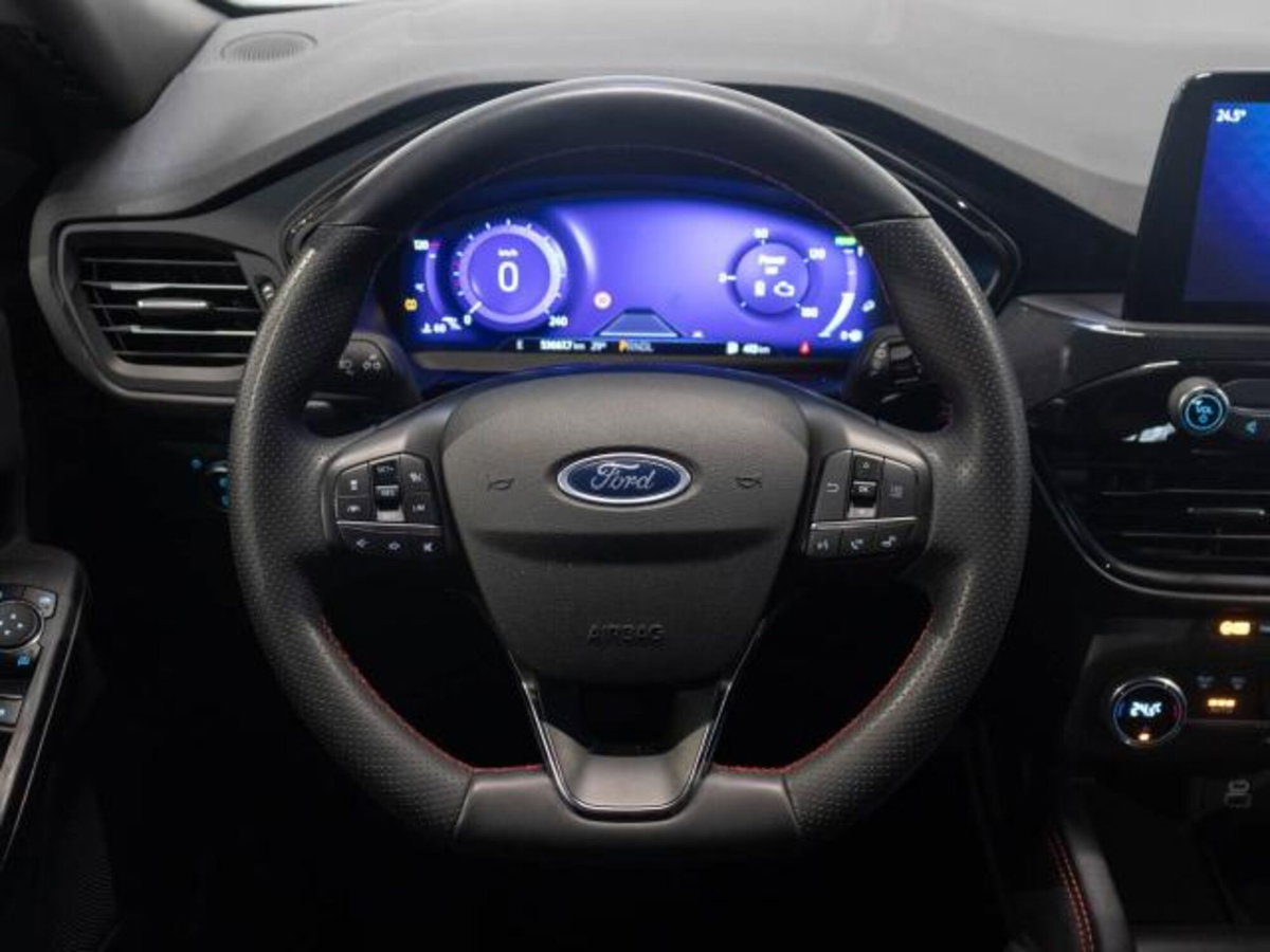 Ford Kuga 2.5 200 CV 4WD 5tronic Titanium (2)