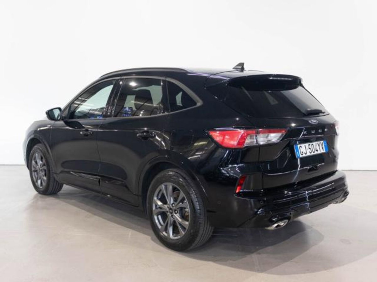 Ford Kuga 2.5 200 CV 4WD 5tronic Titanium (4)